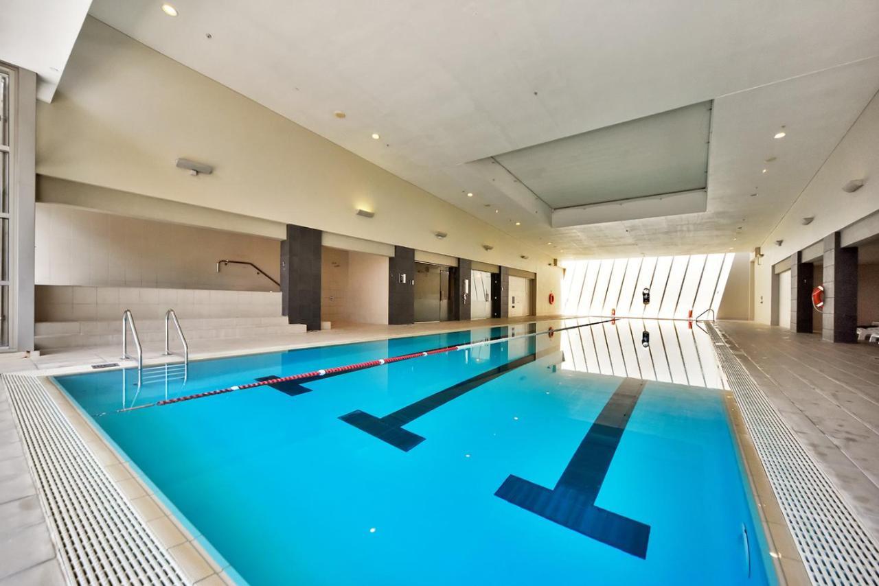 Qv Modern Apt In Cbd W Carpark-868 Окленд Экстерьер фото