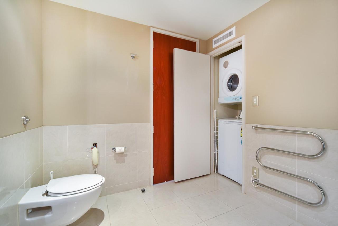Qv Modern Apt In Cbd W Carpark-868 Окленд Экстерьер фото